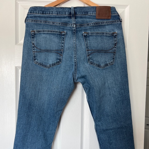Men’s Jeans - Picture 3 of 4